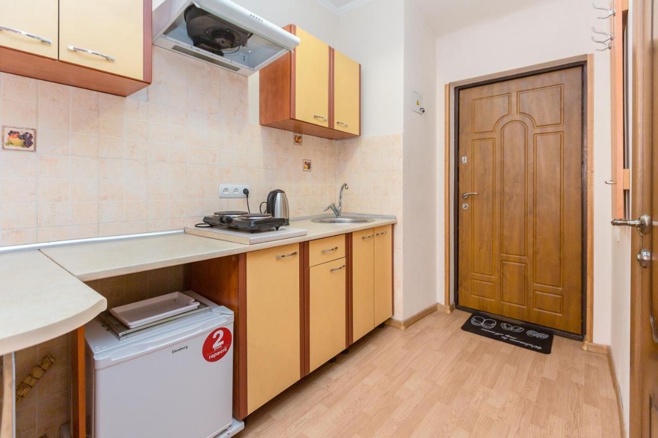 Квартира Студія Біля Оперного Театру По Вулиці Гонти 4-3А Lviv Exterior foto